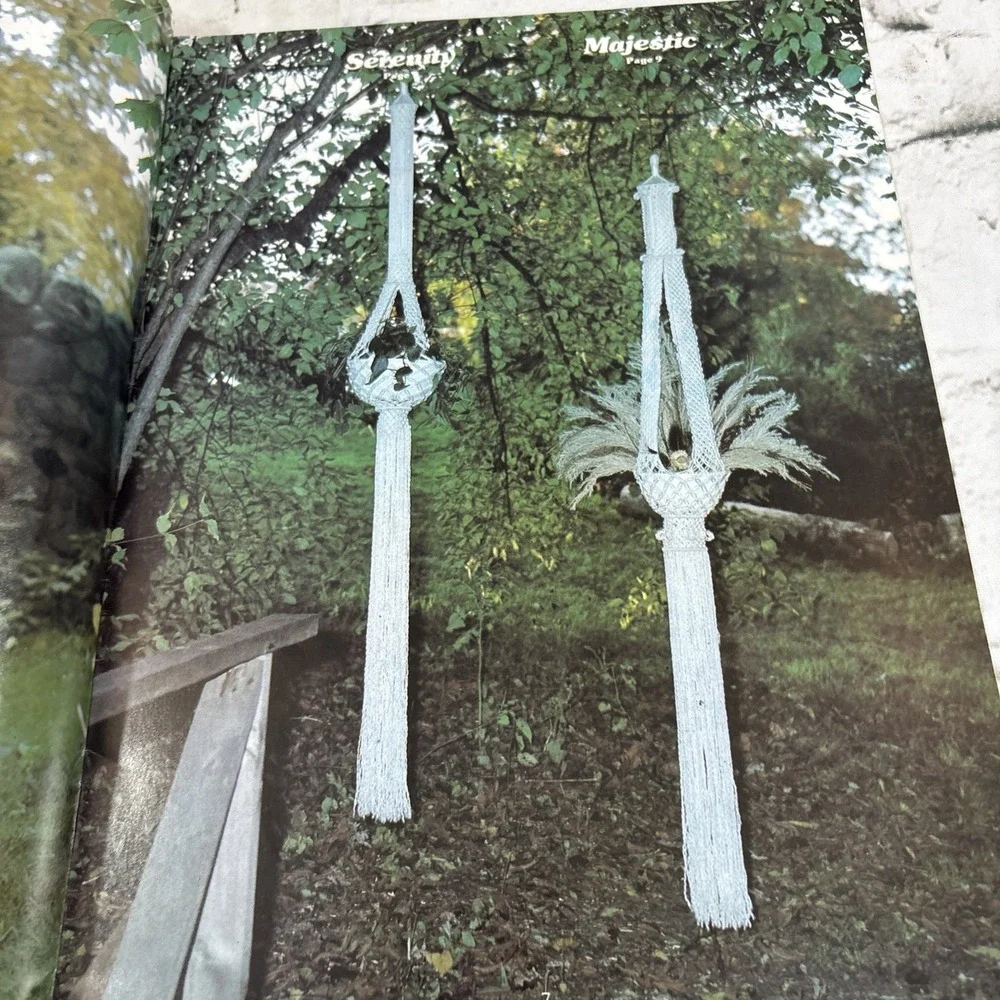 Vintage Macrame Enchantment Instruction Book Plant Hang Tiki Table 1977‎